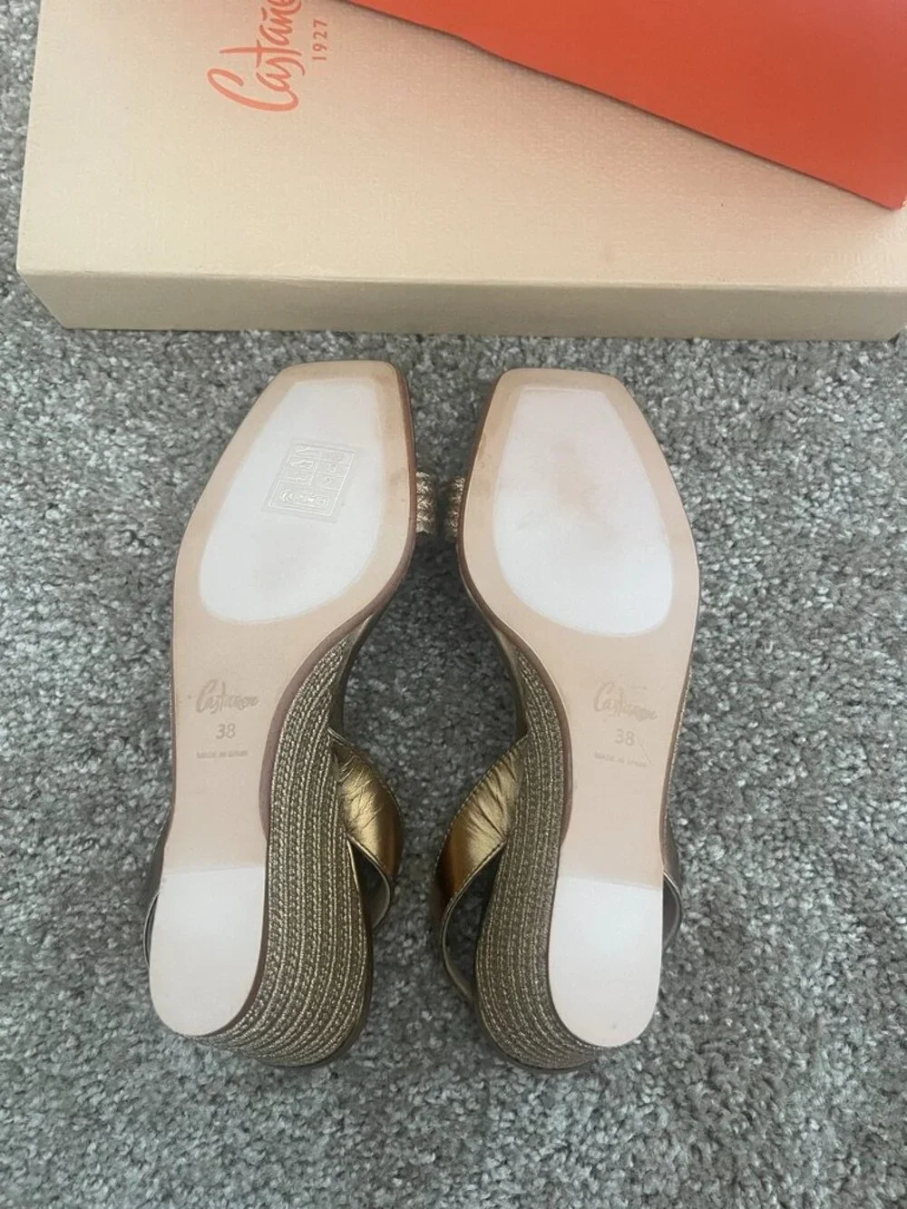 NWT Castañer Barby 142 Metallic Gold Espadrille Wedge Sandals EU 38 / US 7.5